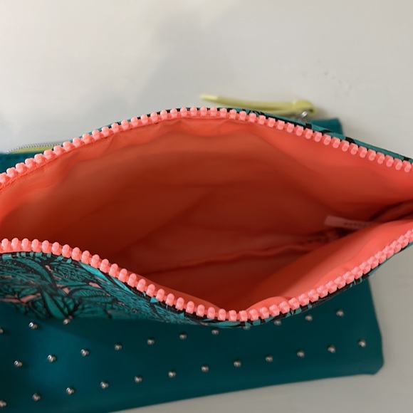 Ipsy Cosmetic Bags Lot of 2 Teal Paradise - Picture 8 of 12